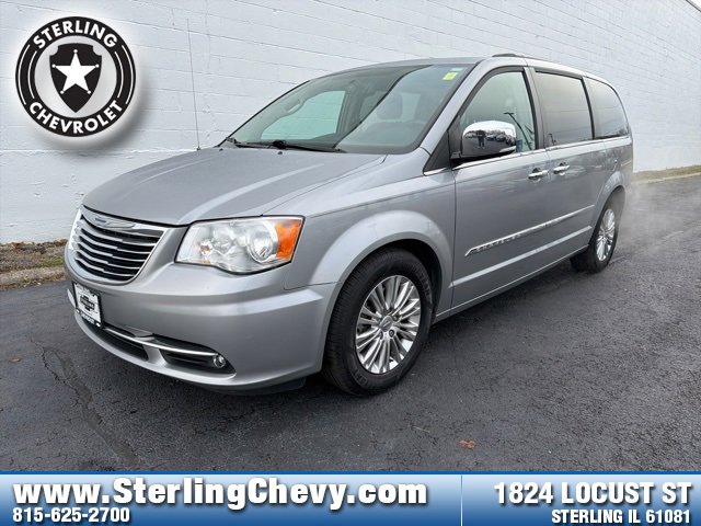 2015 Chrysler Town & Country Touring-L