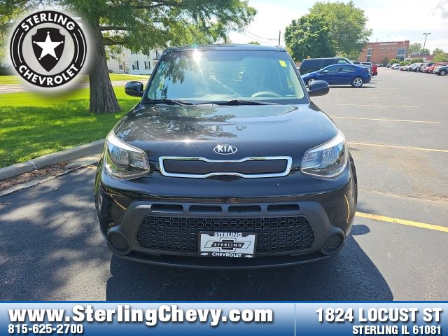 Used 2016 Kia Soul Base with VIN KNDJN2A28G7992990 for sale in Sterling, IL