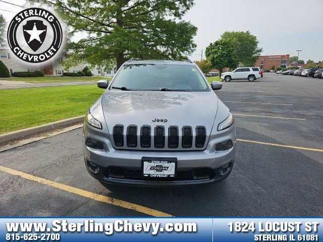 Used 2016 Jeep Cherokee Altitude with VIN 1C4PJLCS3GW184366 for sale in Sterling, IL