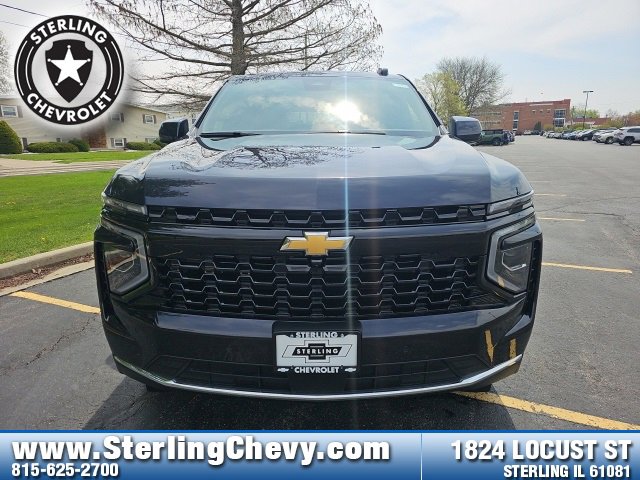 2025 Chevrolet Tahoe LS photo 2