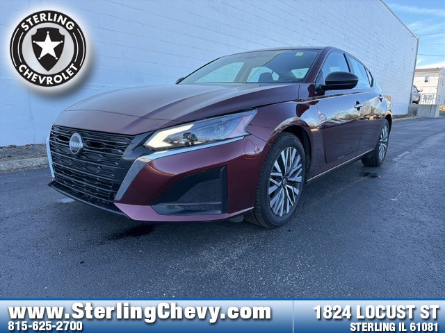 2024 Nissan Altima SV's photo