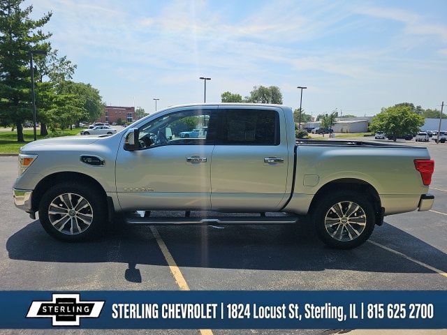 2017 Nissan Titan SL - Photo 6