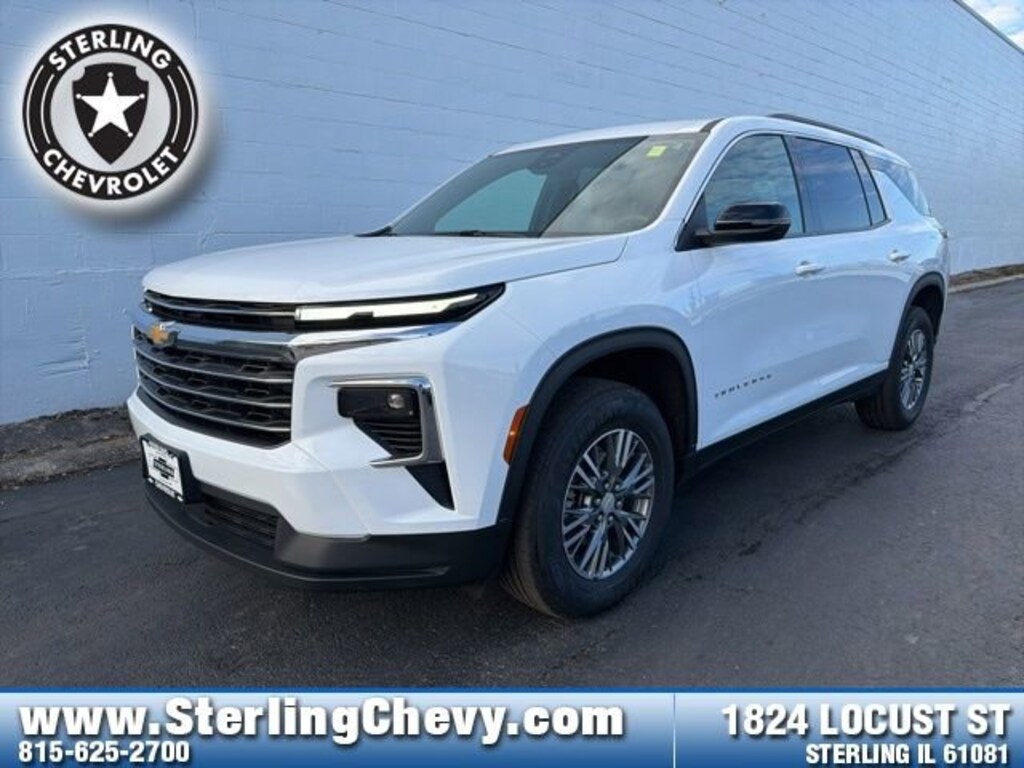 Used 2025 Chevrolet Traverse LT SUV