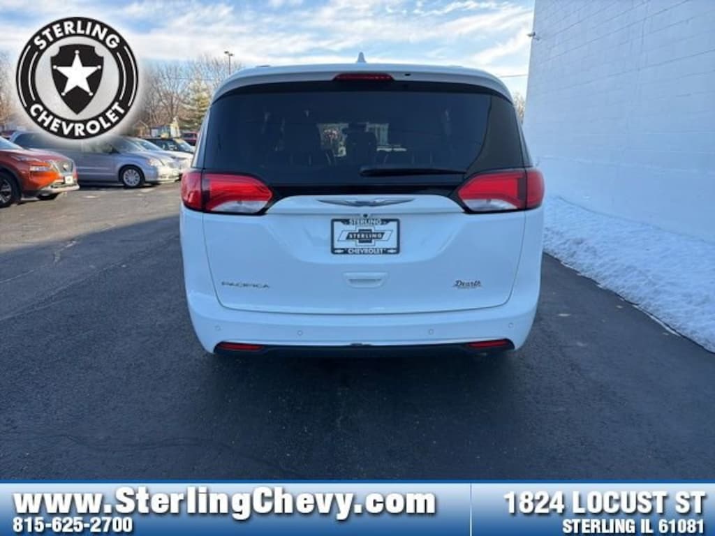 Used 2019 Chrysler Pacifica Touring L Plus