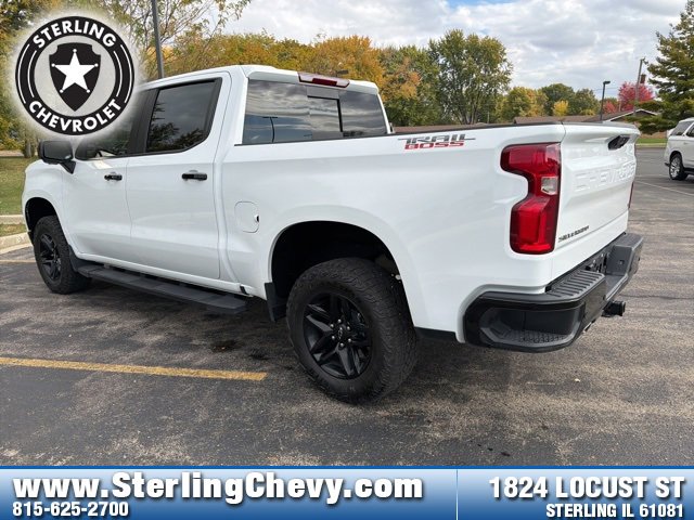 2024 Chevrolet Silverado 1500 LT Trail Boss photo 2