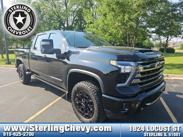 2024 Chevrolet Silverado 2500HD High Country photo 3