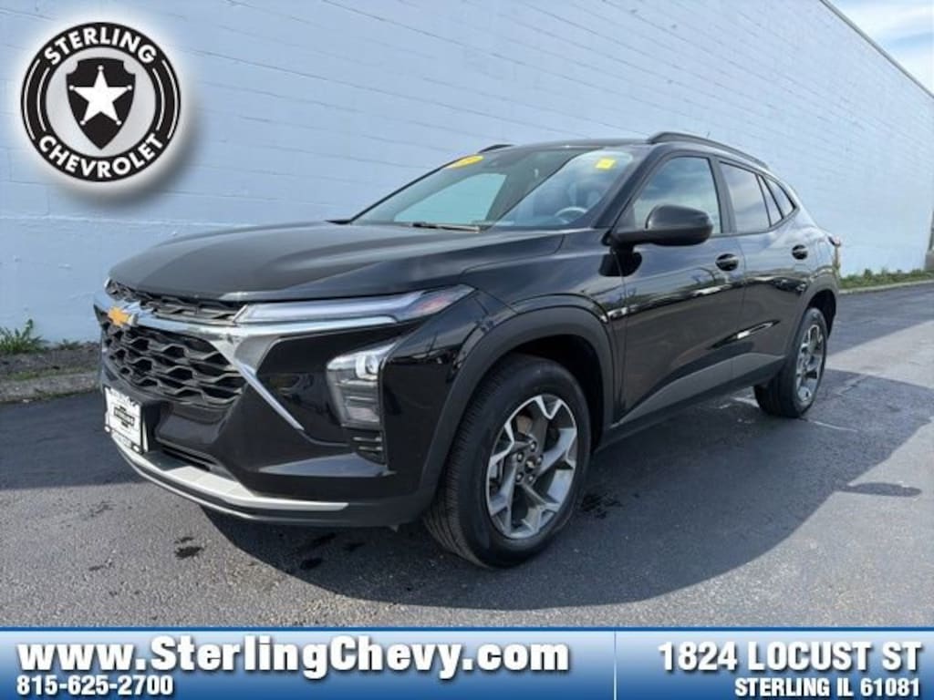 Used 2025 Chevrolet Trax LT SUV