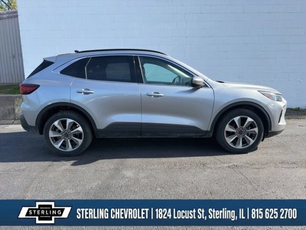 Used 2024 Ford Escape Platinum