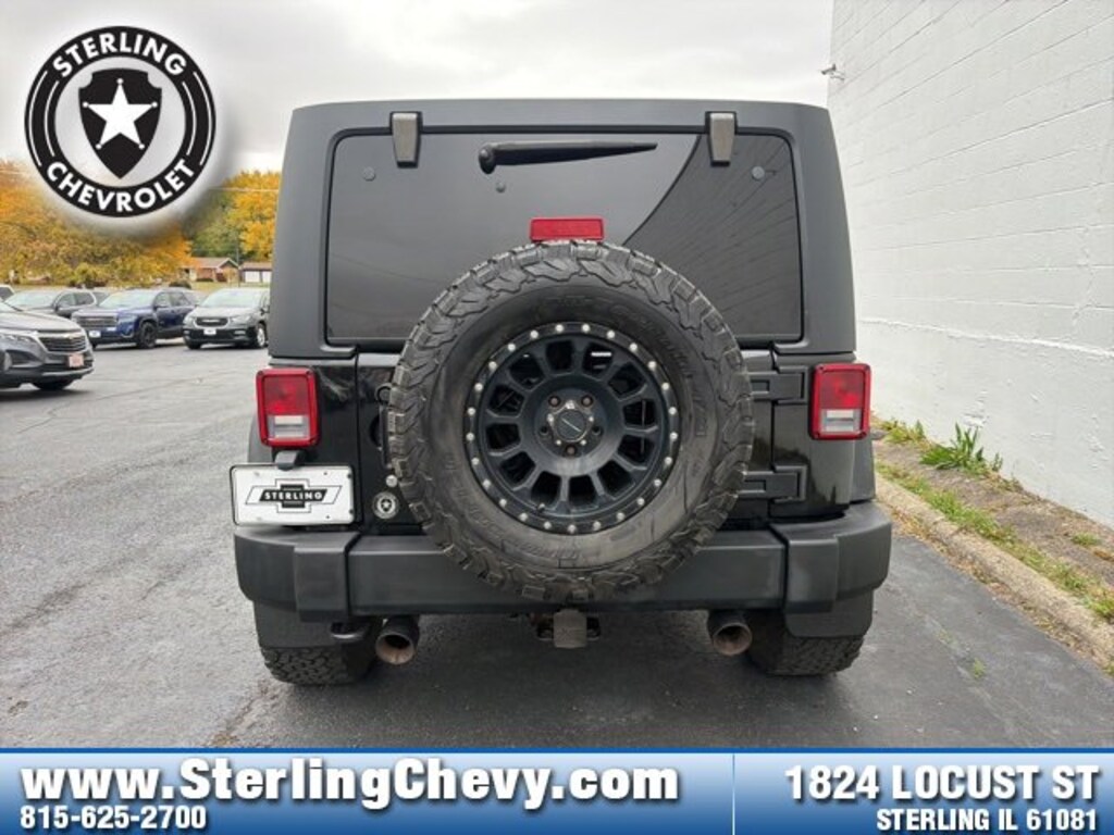 Used 2017 Jeep Wrangler Unlimited Sport