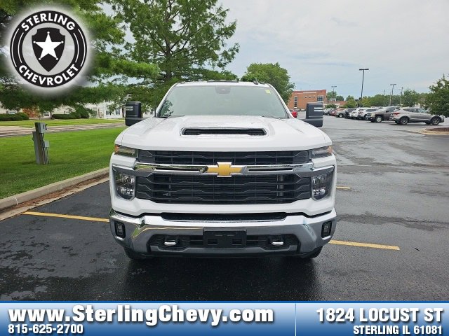 Used 2024 Chevrolet Silverado 2500HD LT with VIN 2GC4YNE76R1107410 for sale in Sterling, IL