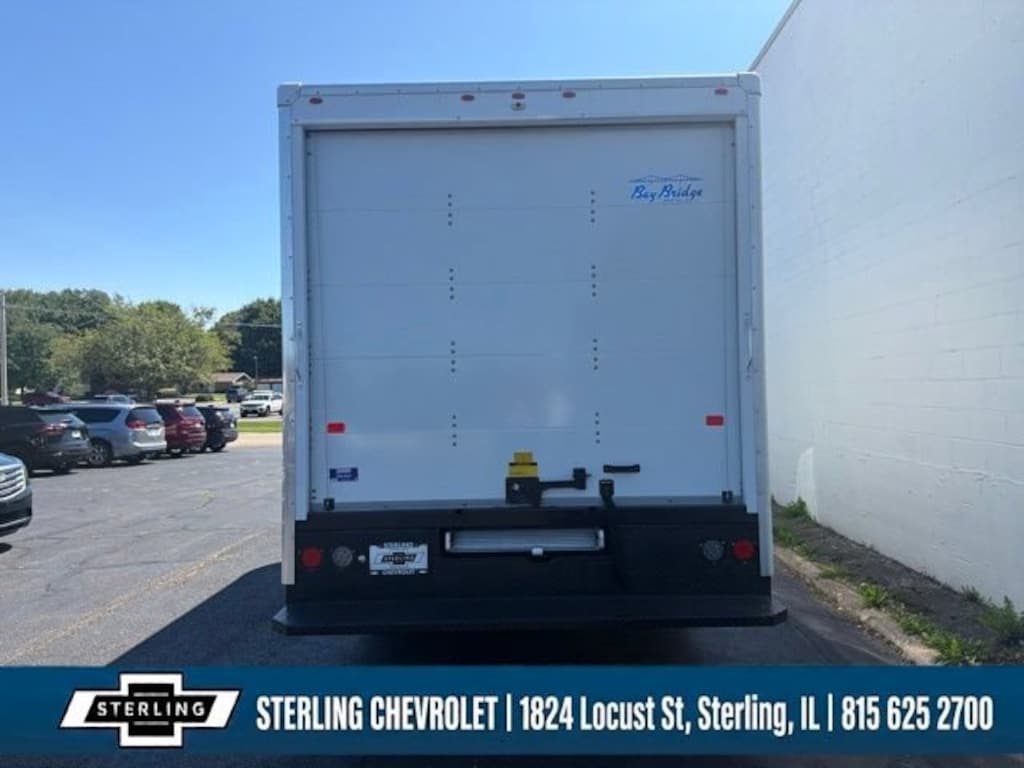 New 2026 Chevrolet Express Cutaway 3500 1WT Cutaway Van