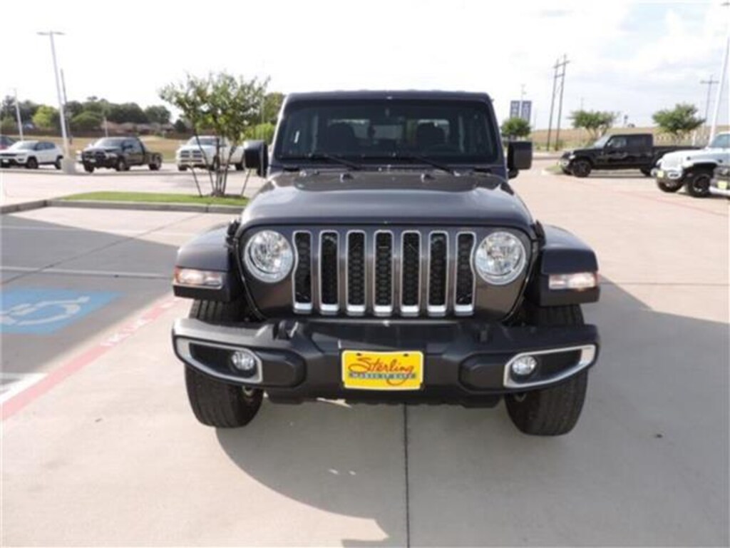New 2022 Jeep Gladiator Overland Truck Crew Cab