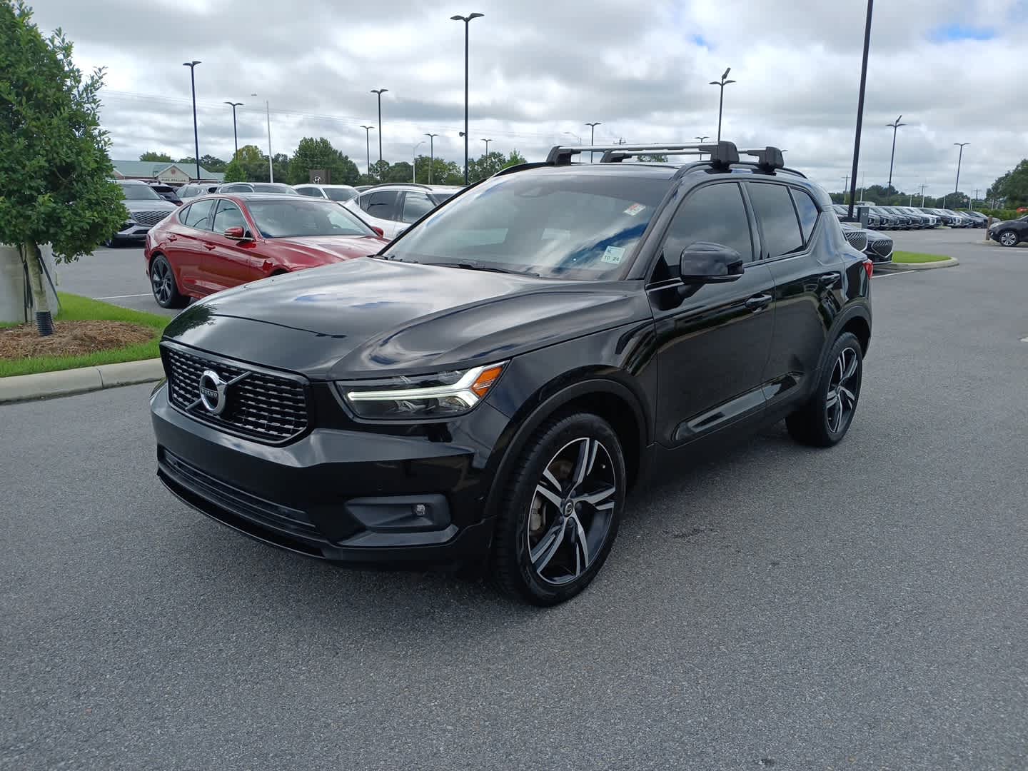 Used 2019 Volvo XC40 R-Design with VIN YV4AC2HMXK2078756 for sale in Lafayette, LA