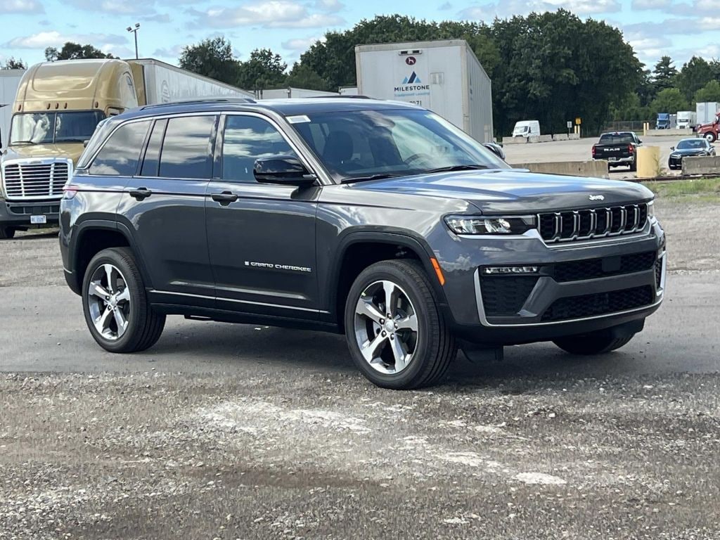 New 2026 Jeep Grand Cherokee Limited Sport Utility