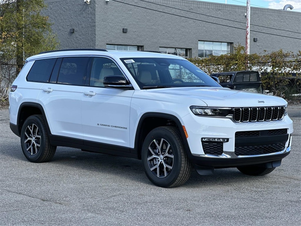 2025 Jeep Grand Cherokee L Limited's photo
