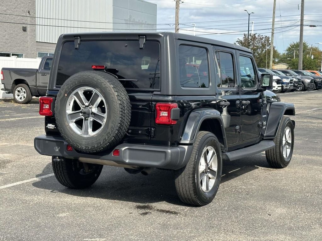 Used 2018 Jeep Wrangler Unlimited Sahara SUV