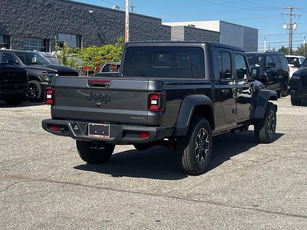 New 2026 Jeep Gladiator Sport Pickup