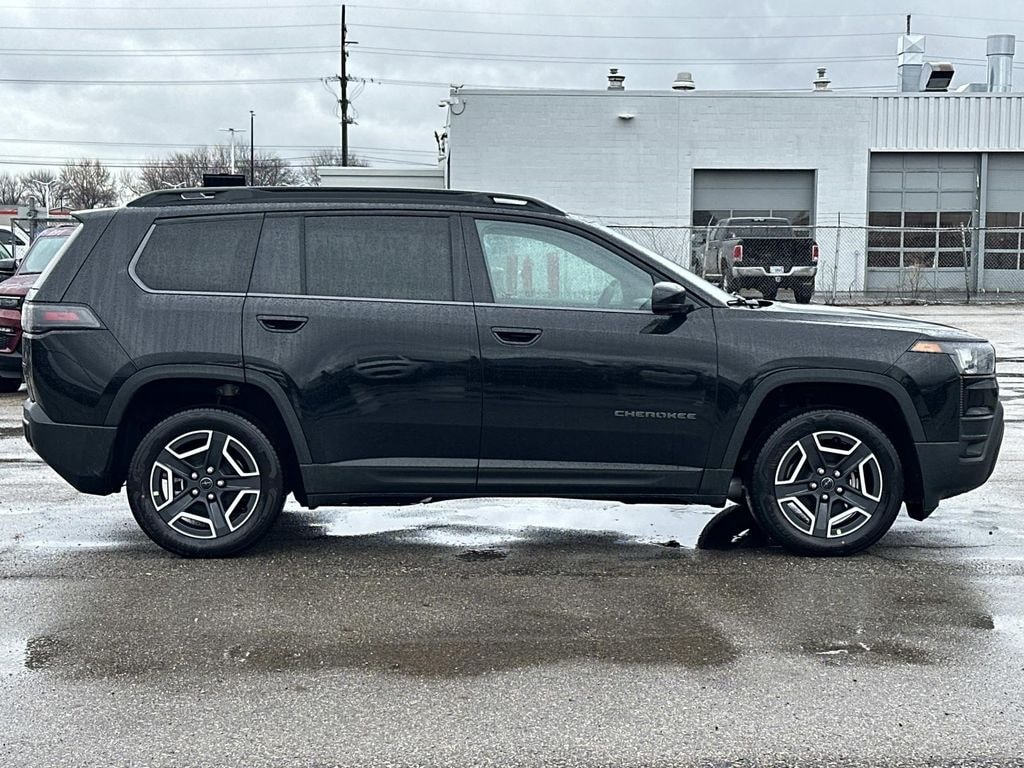 New 2026 Jeep Cherokee Laredo/Limited Sport Utility