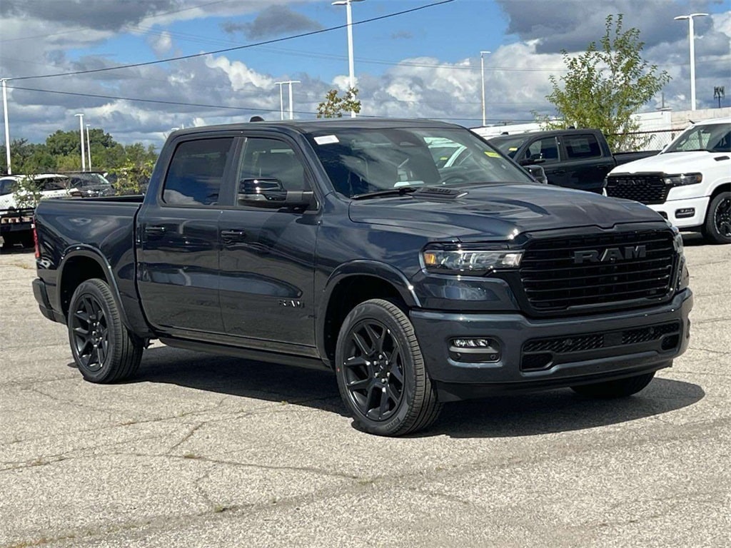 2026 RAM Ram 1500 Pickup Laramie's photo