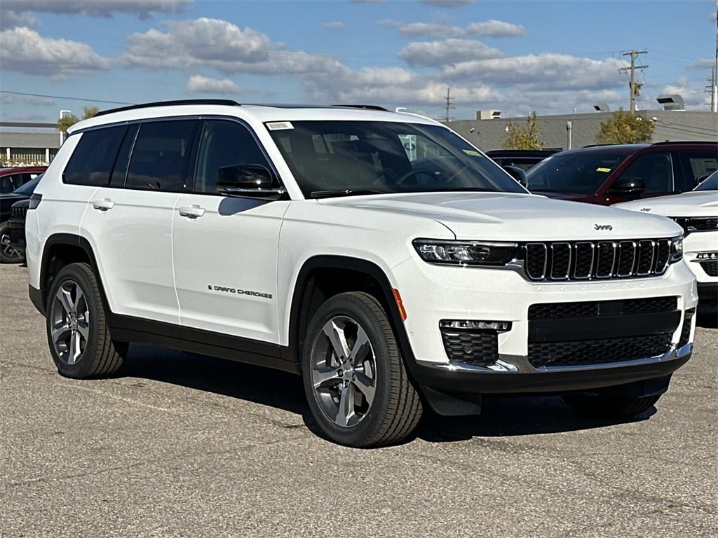 2025 Jeep Grand Cherokee L Limited's photo