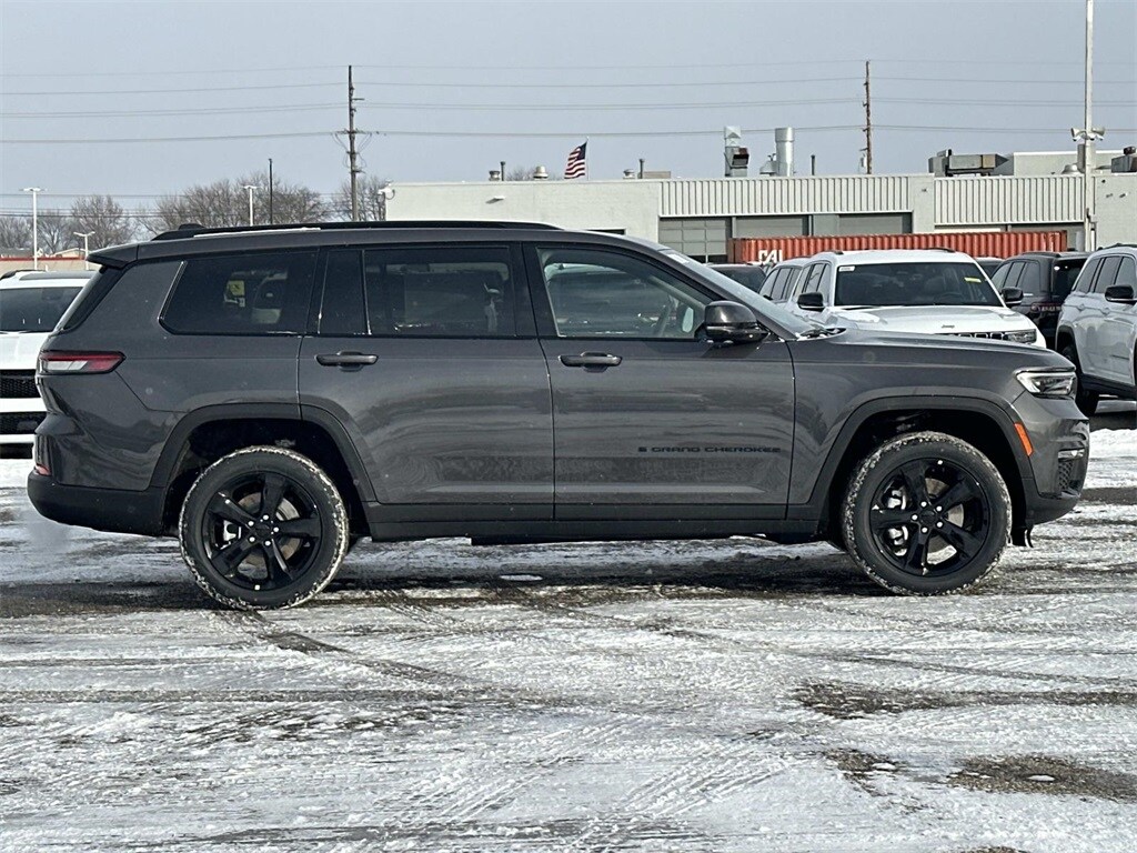 New 2025 Jeep Grand Cherokee L Limited Sport Utility
