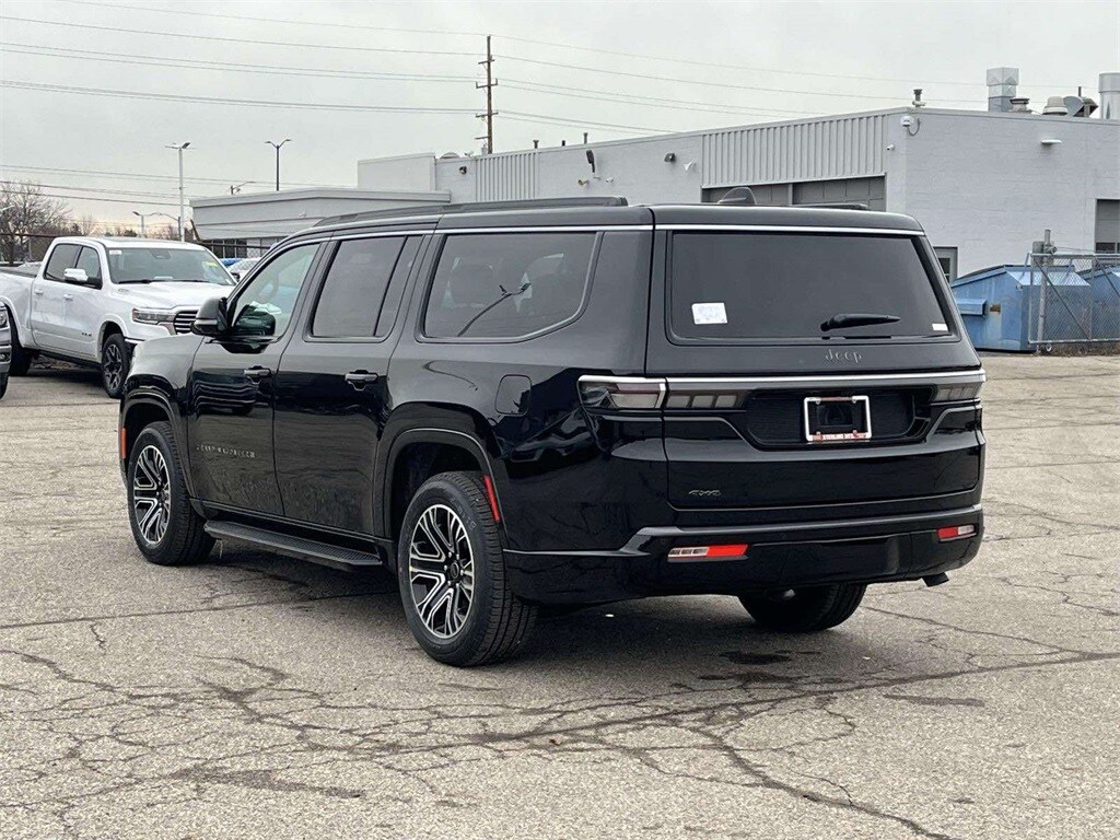 New 2026 Jeep Grand Wagoneer L Base Sport Utility