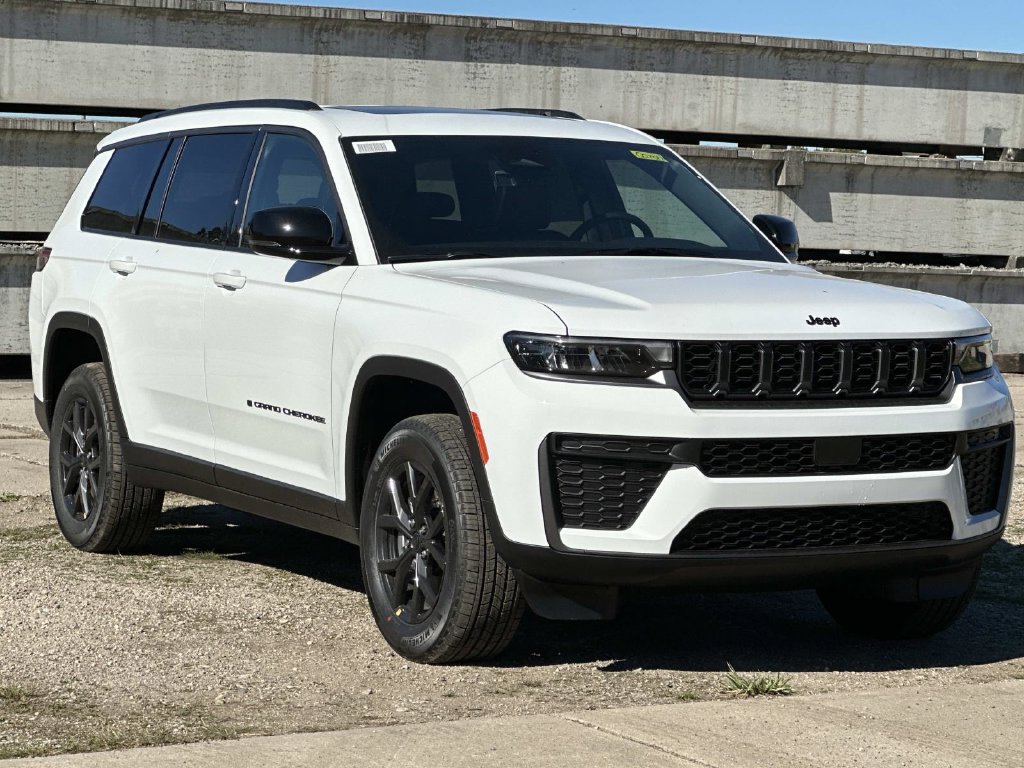 2027 Jeep Grand Cherokee L