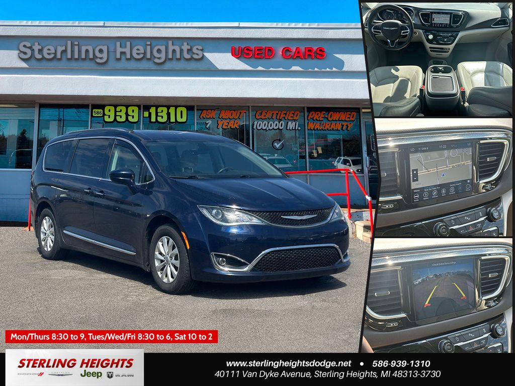 2018 Chrysler Pacifica Touring L Plus's photo