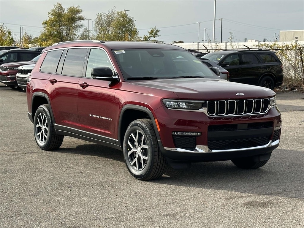 2025 Jeep Grand Cherokee L Limited's photo