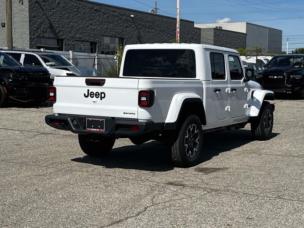 New 2026 Jeep Gladiator Sport Pickup