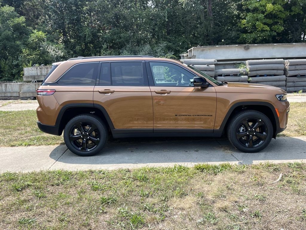 New 2026 Jeep Grand Cherokee Limited Sport Utility