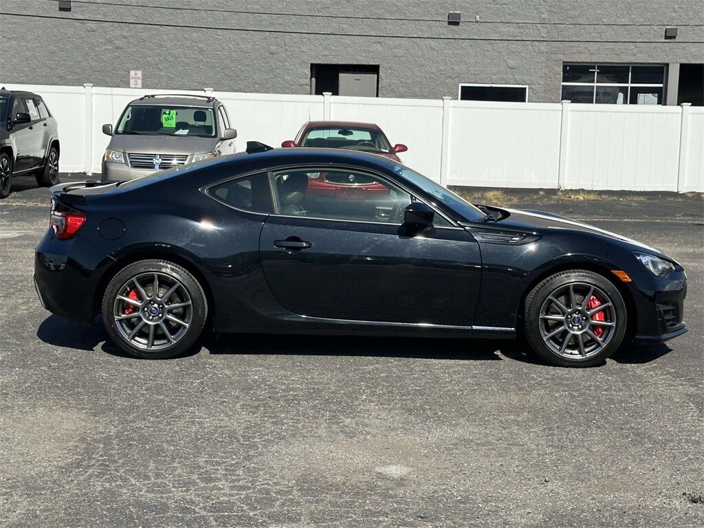 2018 Subaru BRZ Limited photo 2