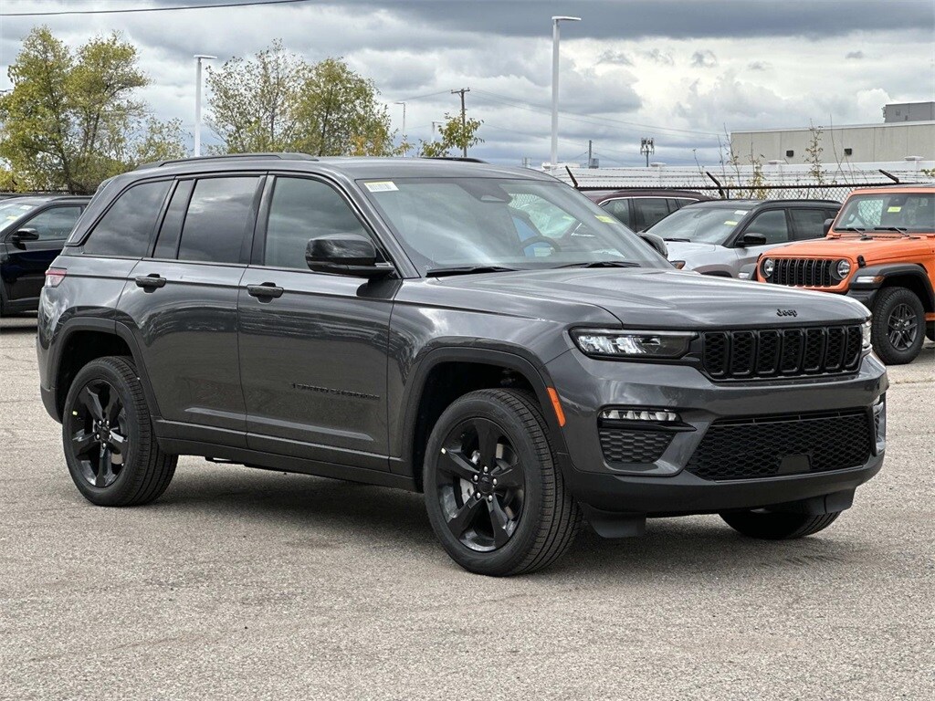 New 2025 Jeep Grand Cherokee Limited Sport Utility