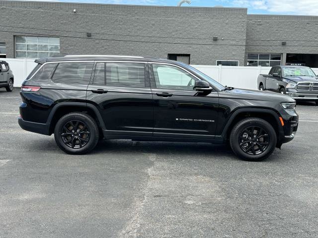 Used 2021 Jeep Grand Cherokee L Limited with VIN 1C4RJKBG1M8122593 for sale in Sterling Heights, MI