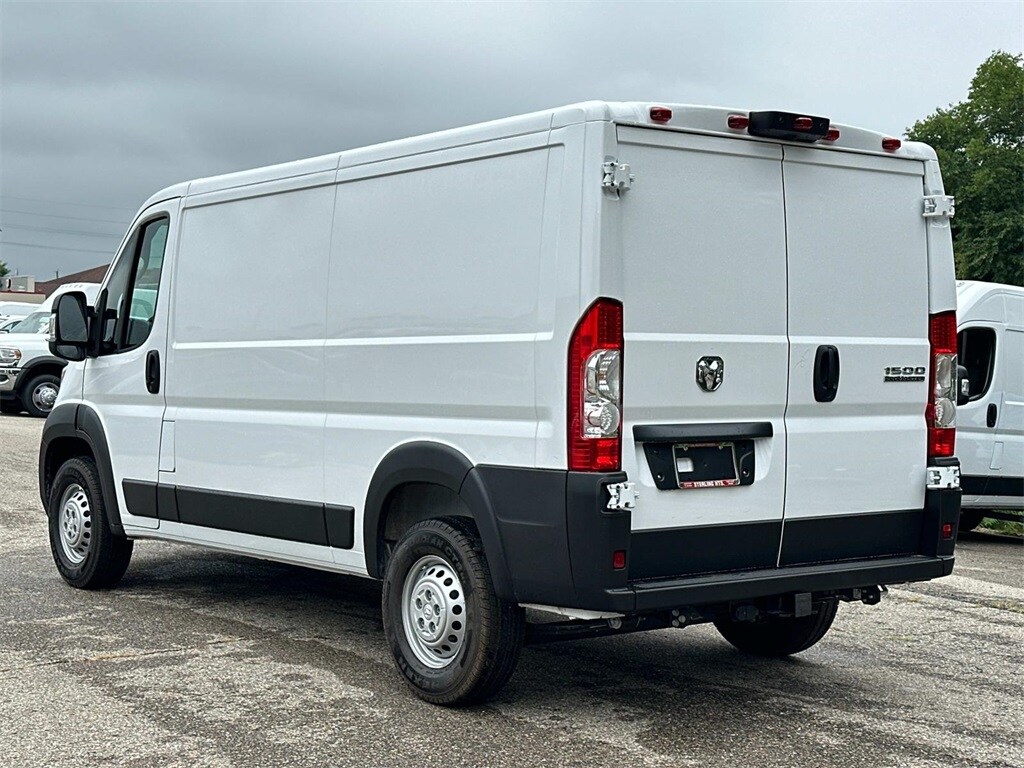 2025 Ram ProMaster 1500 photo 3