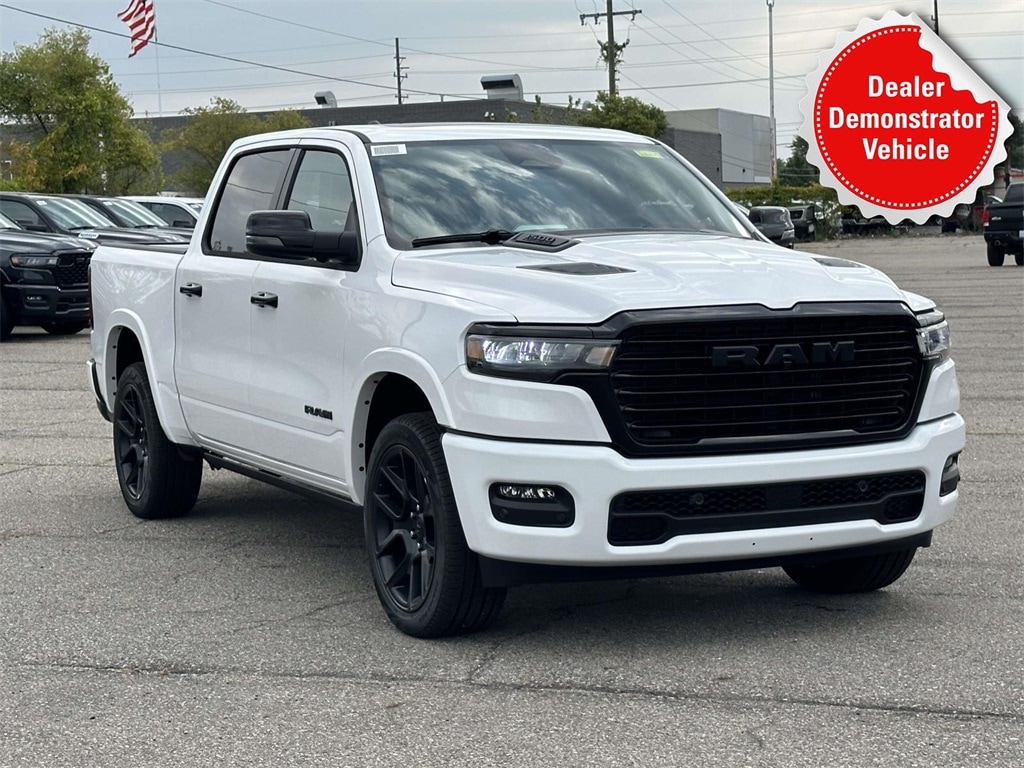 2026 RAM Ram 1500 Pickup Laramie's photo