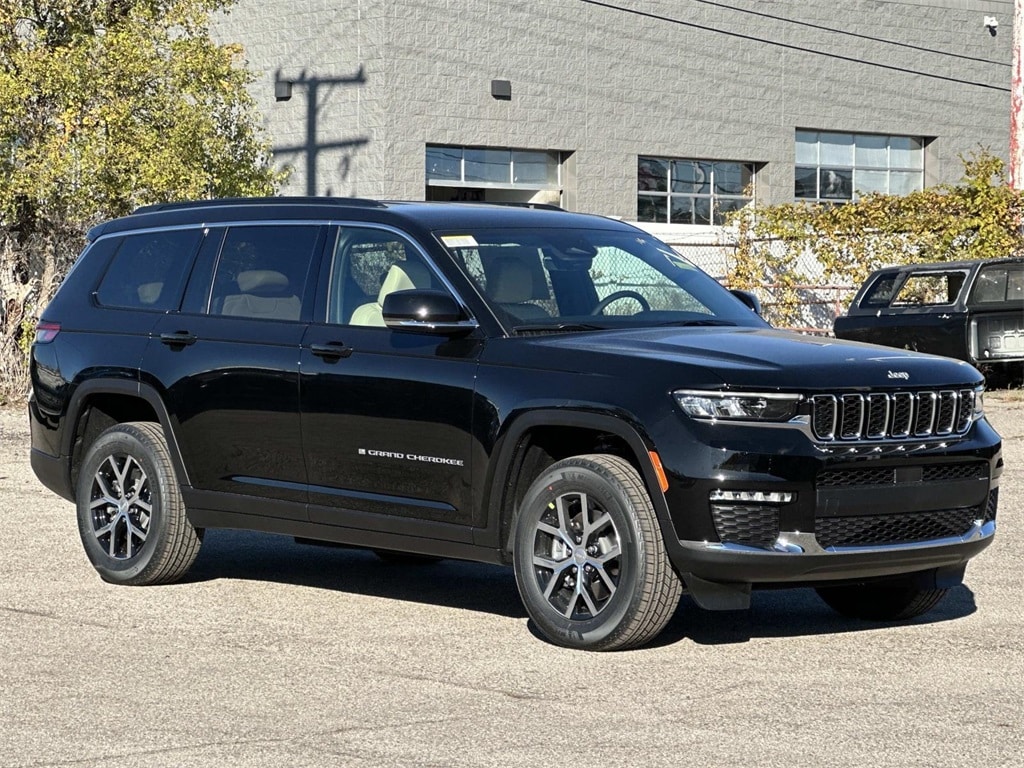 2025 Jeep Grand Cherokee L Limited's photo