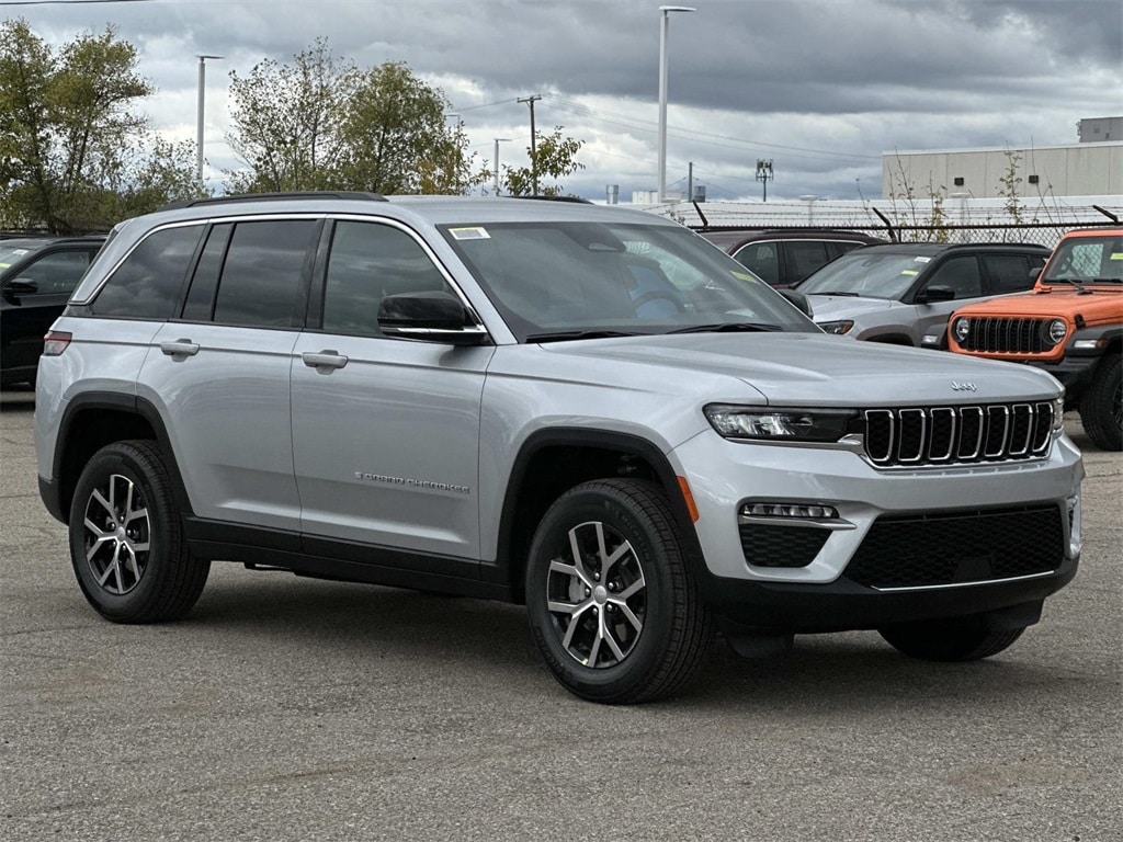 New 2025 Jeep Grand Cherokee Limited Sport Utility
