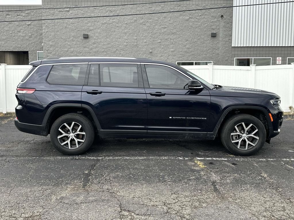 Used 2023 Jeep Grand Cherokee L