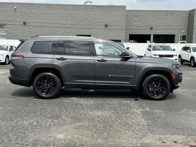 Used 2021 Jeep Grand Cherokee L Limited with VIN 1C4RJKBGXM8147010 for sale in Sterling Heights, MI