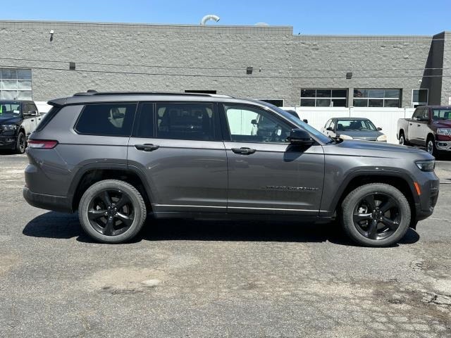 Used 2021 Jeep Grand Cherokee L Altitude with VIN 1C4RJKAG3M8154706 for sale in Sterling Heights, MI