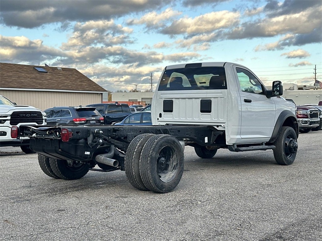 New 2026 Ram 5500 Chassis Cab Tradesman/Big Horn Pickup