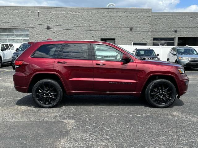 Used 2021 Jeep Grand Cherokee Laredo X with VIN 1C4RJFAG3MC841351 for sale in Sterling Heights, MI