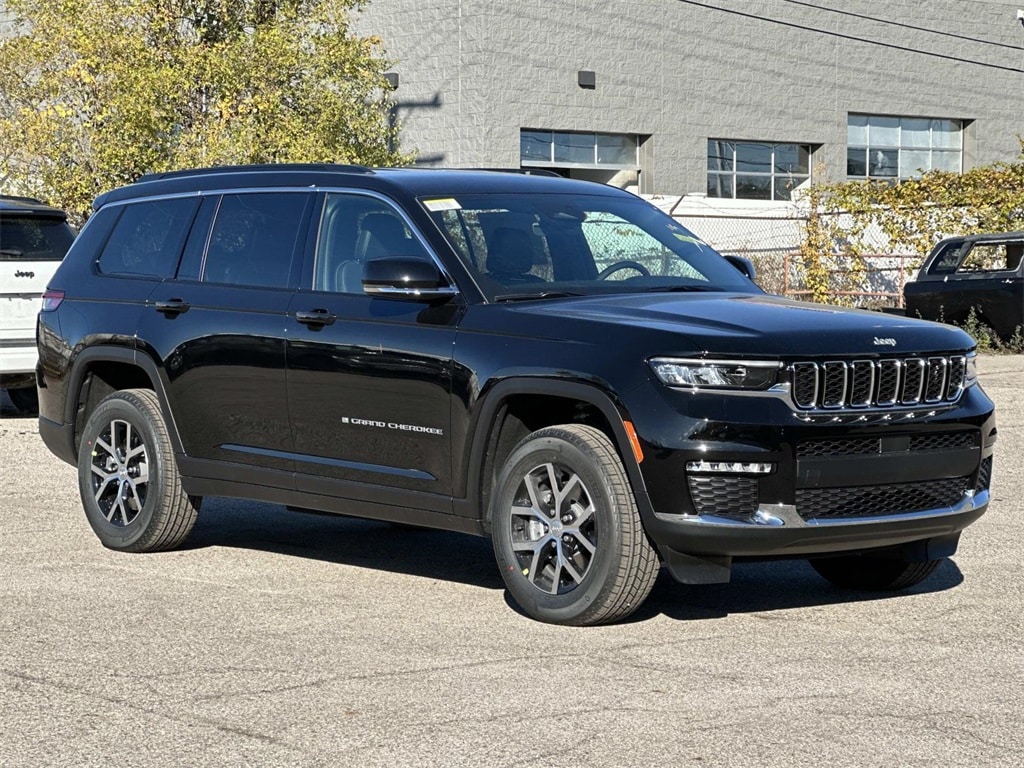 2025 Jeep Grand Cherokee L Limited's photo