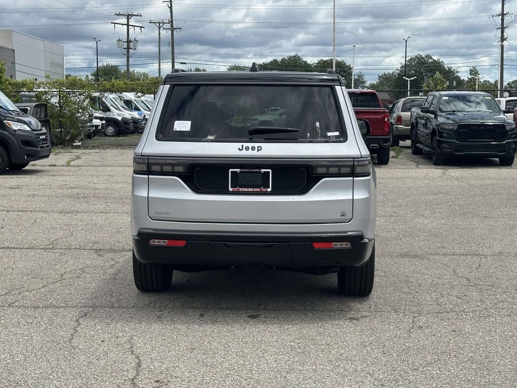 New 2026 Jeep Grand Wagoneer Base Sport Utility