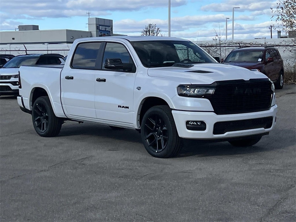 2026 RAM Ram 1500 Pickup Laramie's photo