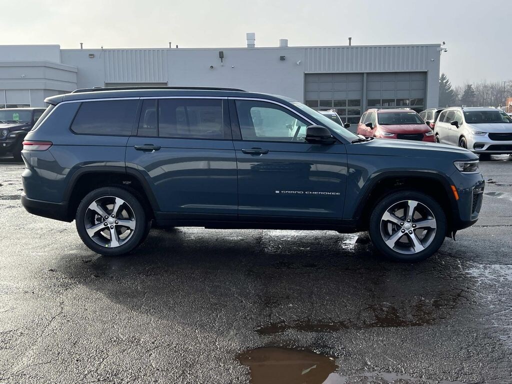 New 2026 Jeep Grand Cherokee L Limited Sport Utility