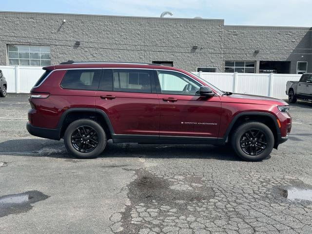 Used 2021 Jeep Grand Cherokee L Laredo with VIN 1C4RJKAG7M8170570 for sale in Sterling Heights, MI