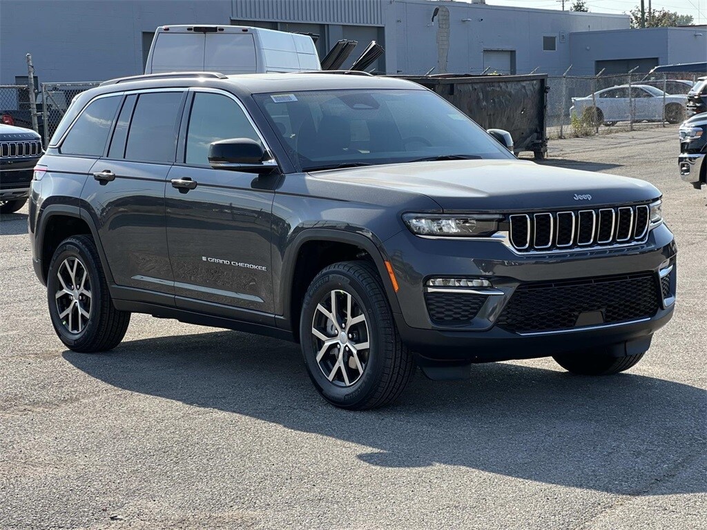 New 2025 Jeep Grand Cherokee Limited Sport Utility
