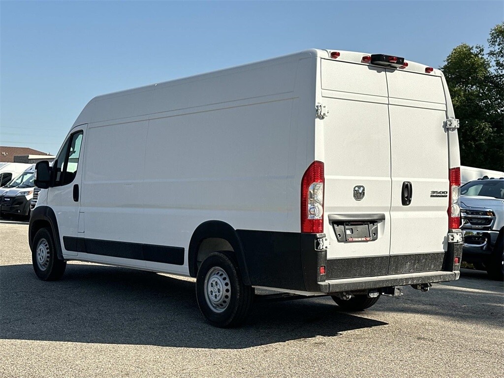2025 Ram ProMaster 3500 photo 2